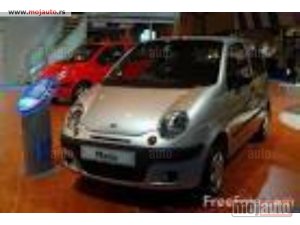 polovni delovi  DAEWOO MATIZ 97 00 svetla