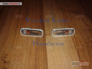 NOVI: delovi  Migavac u retrovizoru Citroen C4 2004-2011 KOMAD