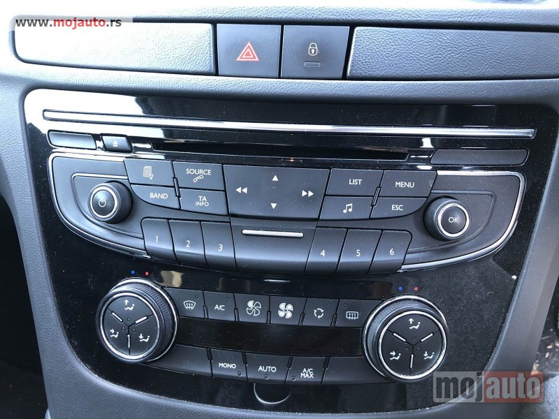 Glavna slika -  CD Radio za Pezo Peugeot 508 - MojAuto