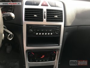 Glavna slika -  Radio fabricki mp3 pezo 307 restajling - MojAuto