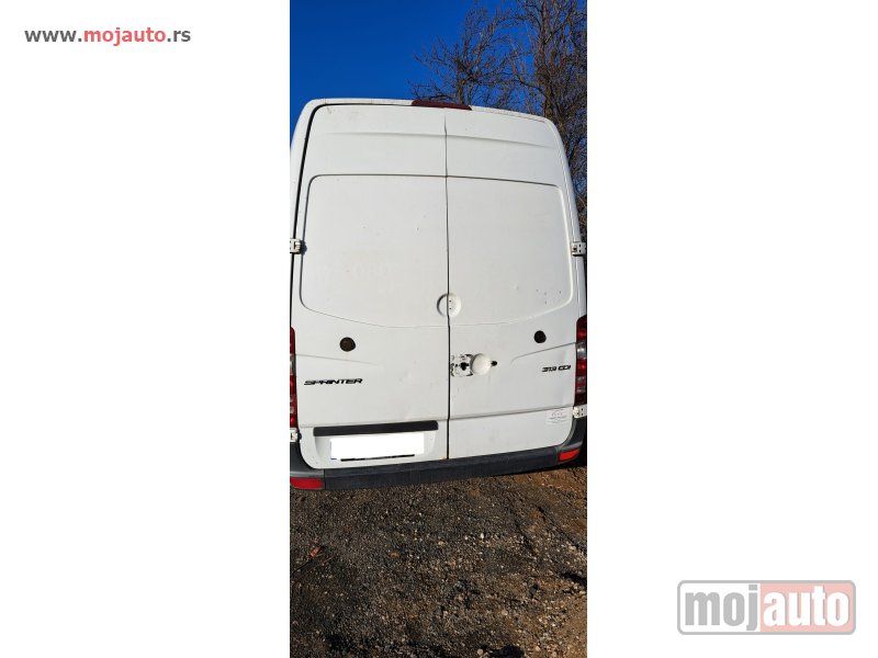 Glavna slika -  Delovi za Mercedes Sprinter W906 - Zadnja vrata - MojAuto