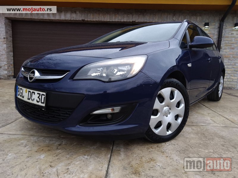 Opel Astra 1.4 87 (2012 - 2015) - AutoManiac