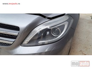 Glavna slika -  Farovi za Mercedes B klasu W246 - MojAuto