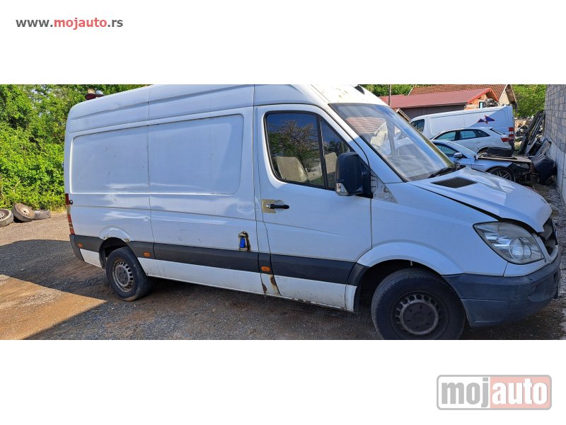 Glavna slika -  Limarija za Mercedes Sprinter - MojAuto