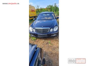 Glavna slika -  Prednji branik za Mercedes W211 - MojAuto