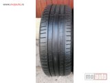 polovni delovi  2473. Guma PIRELLI 20-ica, LETNJA 245/45, Šara 5,1 mm, DOT 3919