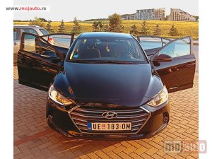 Glavna slika - Hyundai Elantra 1.6 crdi  - MojAuto