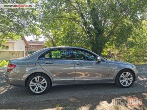 polovni Automobil Mercedes C 220 Kupljen nov u srbiji 