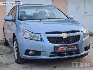 Glavna slika - Chevrolet Cruze 1.8 Champion,LS Plus,Dig.klima  - MojAuto