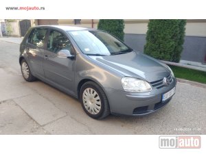 polovni Automobil VW Golf 5 1.6 8v 