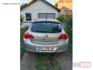 Glavna slika - Opel Astra 1.7CDTI  - MojAuto