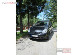 polovni Automobil Toyota Corolla Verso 1.8 VVT-i 