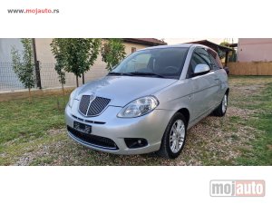 polovni Automobil Lancia Ypsilon 1.4 Oro 