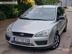 Glavna slika - Ford Focus 1.6b Ambiente T0P  - MojAuto