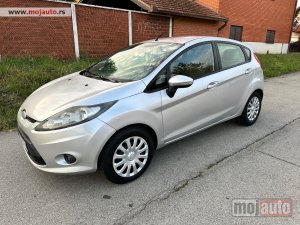 Glavna slika - Ford Fiesta 1,4Hdi Ocuvan i lep auto  - MojAuto