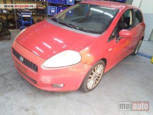 Glavna slika -  Fiat Grande Punto leva vrata kod boje 176/A Originalni delovi  Moguca ugradnja delova  Alfa Romeo 147-156-166-159-GT-MiTo-Giulietta Fiat bravo 2 - croma -grande punto -multipla 2 -punto 3 -stilo-idea Freemont Panda 3 Lancia ypsilon-delta-musa-ly - MojAuto