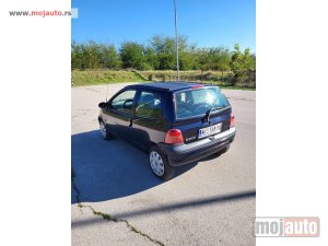 Glavna slika - Renault Twingo   - MojAuto