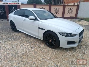 Jaguar XE R-Sport 