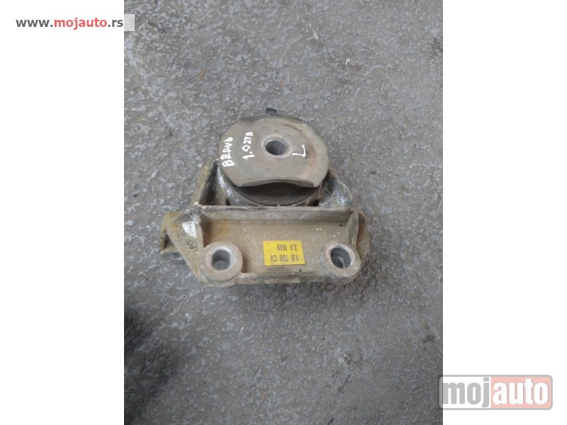 Glavna slika -  Fiat bravo 3 levi nosac motora 1.9 jtd 120ks Originalni delovi  Moguca ugradnja delova  Alfa Romeo 147-156-166-159-GT-MiTo-Giulietta Fiat bravo 2 - croma -grande punto -multipla 2 -punto 3 -stilo-idea Freemont Panda 3 500L Lancia ypsilon-delta-musa-lybra - MojAuto