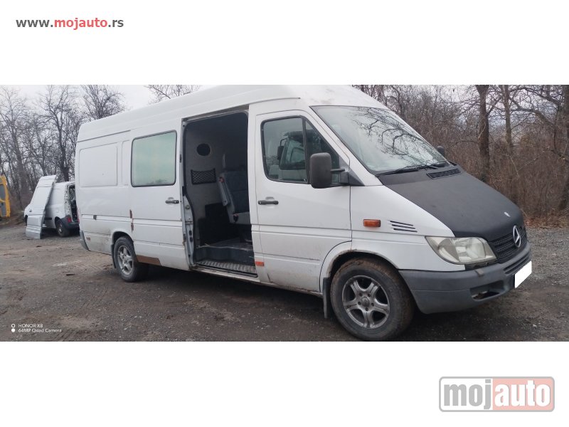 Glavna slika -  Klizna vrata za Mercedes Sprinter W903 - MojAuto