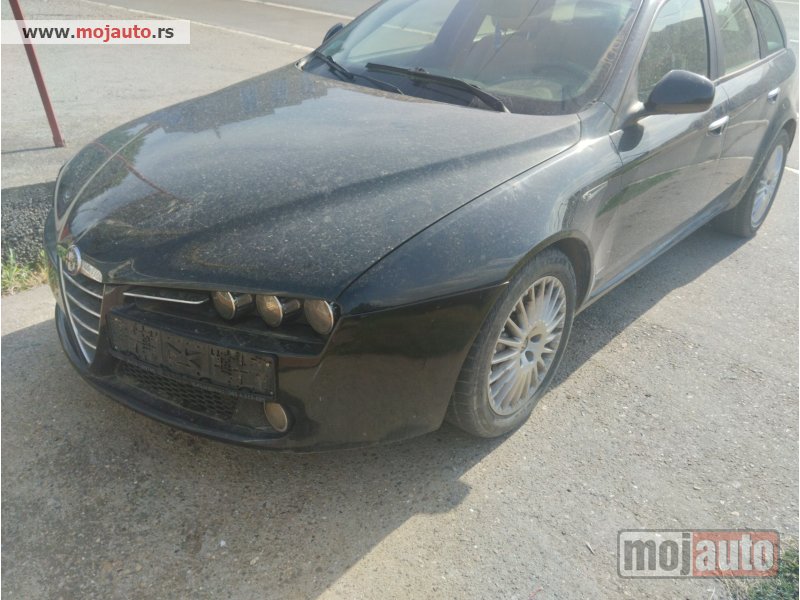 Glavna slika - Alfa Romeo 159 Jtdm  - MojAuto