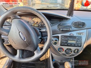 Glavna slika - Ford Focus 1.8 TDDI  - MojAuto