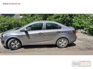 Glavna slika - Chevrolet Aveo 1.2b novi model  - MojAuto