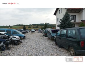 Glavna slika -  Peugeot 206 kompletan u delovima - MojAuto