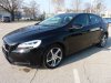 Slika 1 - Volvo V40 2.0  - MojAuto