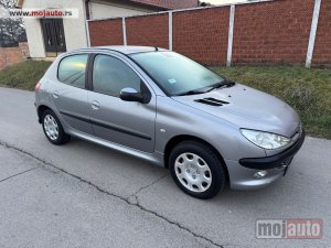 Glavna slika - Peugeot 206 1,4Hdi Ocuvan i lep auto  - MojAuto