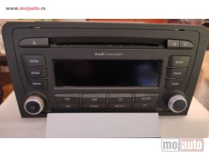 Glavna slika -  Fabricki radio/CD za Audi A3 - MojAuto