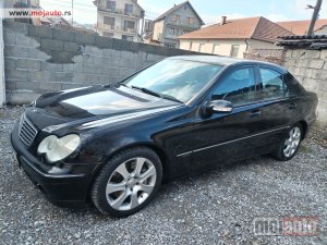 Glavna slika - Mercedes C 220 AVANTGARDE. NA TABLAMA   - MojAuto