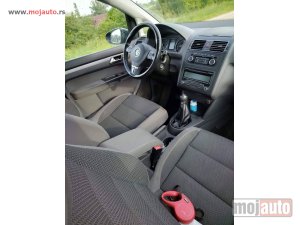 Glavna slika - VW Touran   - MojAuto